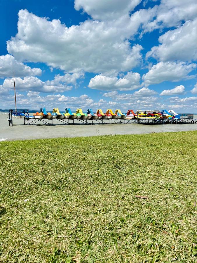 Lakeside Home Шіофок Екстер'єр фото